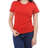 Красная женская футболка под логотип